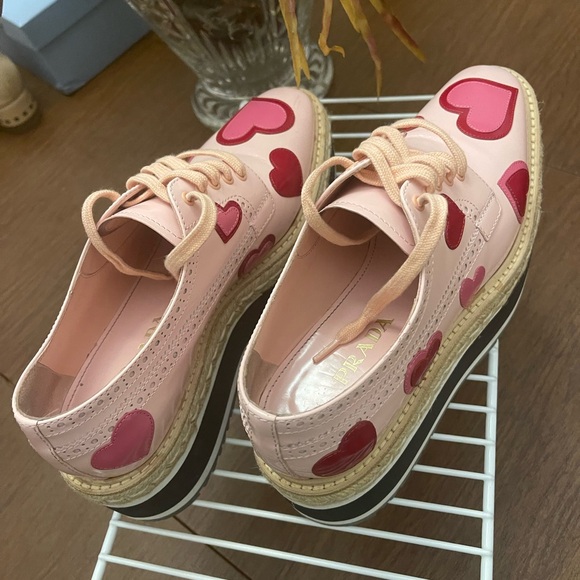 Designer Prada platform spazzolayo shoe - Picture 3 of 7